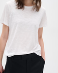 Last inn bilde i gallerivisning, AlmaIW T-Shirt