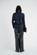 Last inn bilde i gallerivisning, Leonore Shirt Premium
