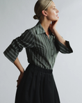 Last inn bilde i gallerivisning, Gwen Big Scarf Shirt Stunning Stripe