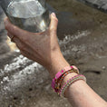 Load image into Gallery viewer, Emaljert armbånd, Pink