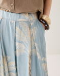 Load image into Gallery viewer, Lined trousers with beach print
