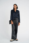 Last inn bilde i gallerivisning, Leonore Shirt Premium