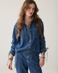 Last inn bilde i gallerivisning, Denim blouse with boyfriend fit