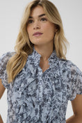 Last inn bilde i gallerivisning, LiljaSZ Crinkle SS Shirt