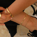 Load image into Gallery viewer, Bangle med cubic zirkonia, Steel G