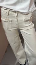 Load image into Gallery viewer, Bootcut Jean - Stretch