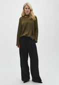 Last inn bilde i gallerivisning, Emeli-M, Pant