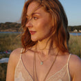 Last inn bilde i gallerivisning, Short necklace, Solstice G