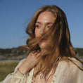 Load image into Gallery viewer, Armbånd med stener, Solstice G