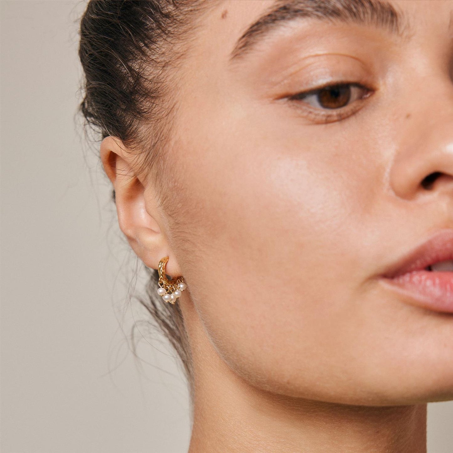 Astrid Hoops Pearl