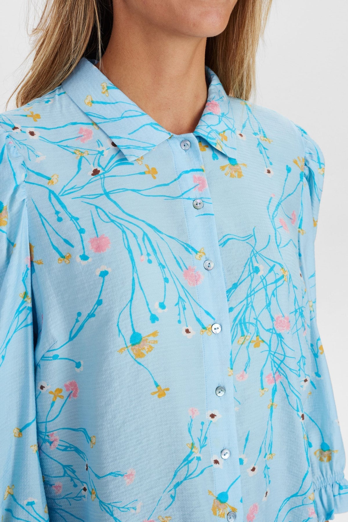 Nuritt Shirt