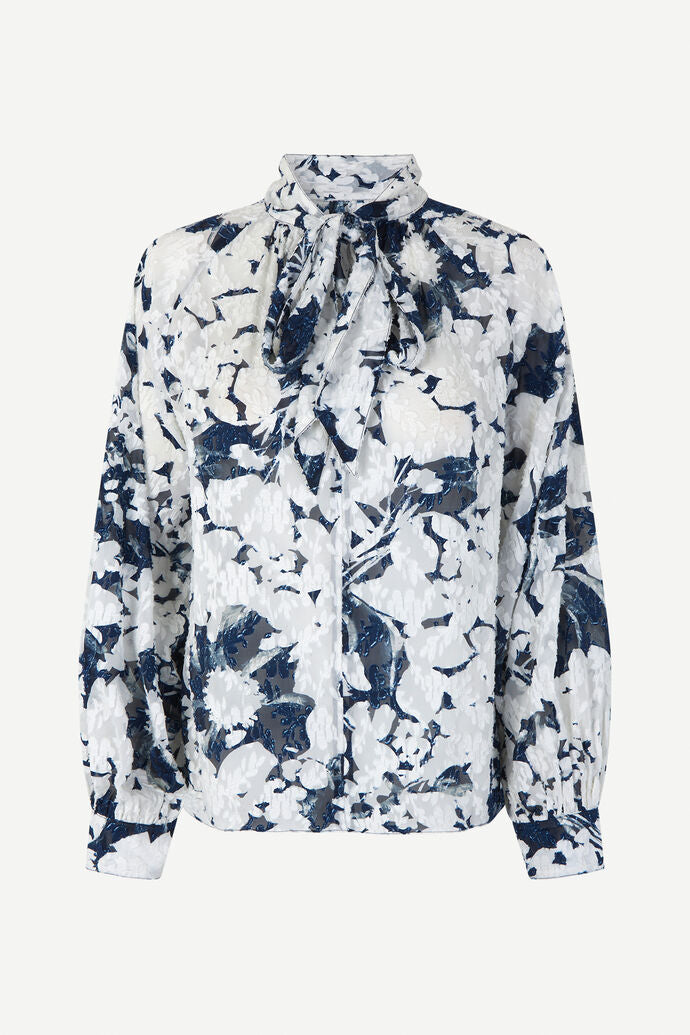Ebbali Blouse
