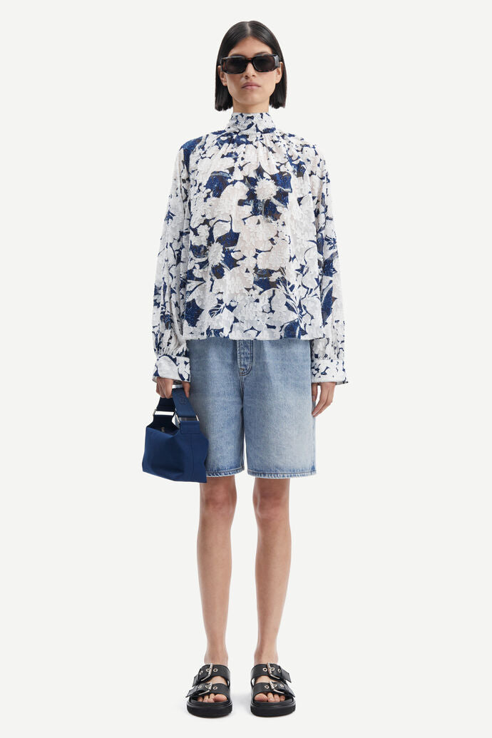 Ebbali Blouse