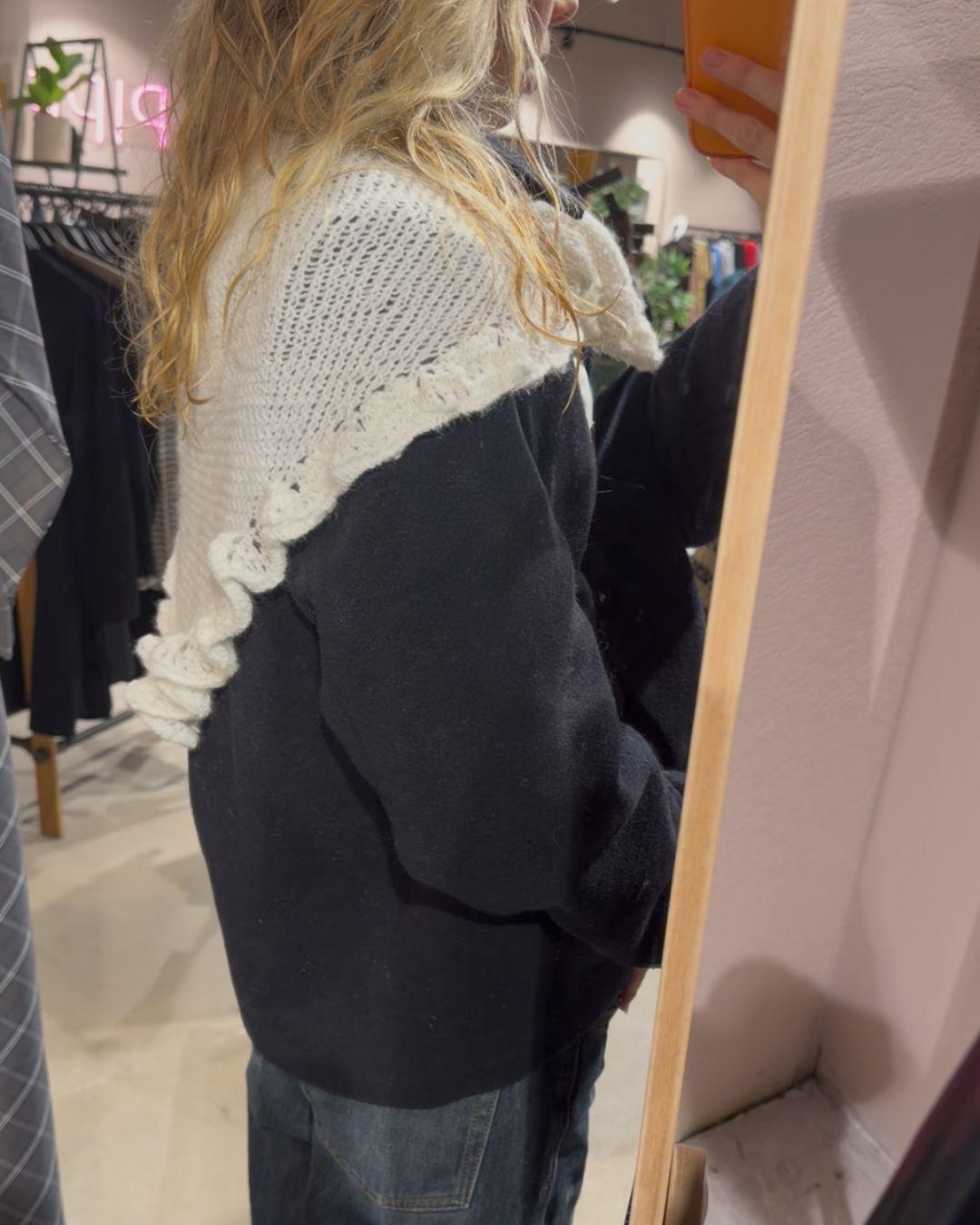 Håndstrikket PiPPA Sjal