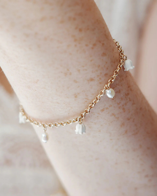 Thin bracelet, Lilies & Pearls