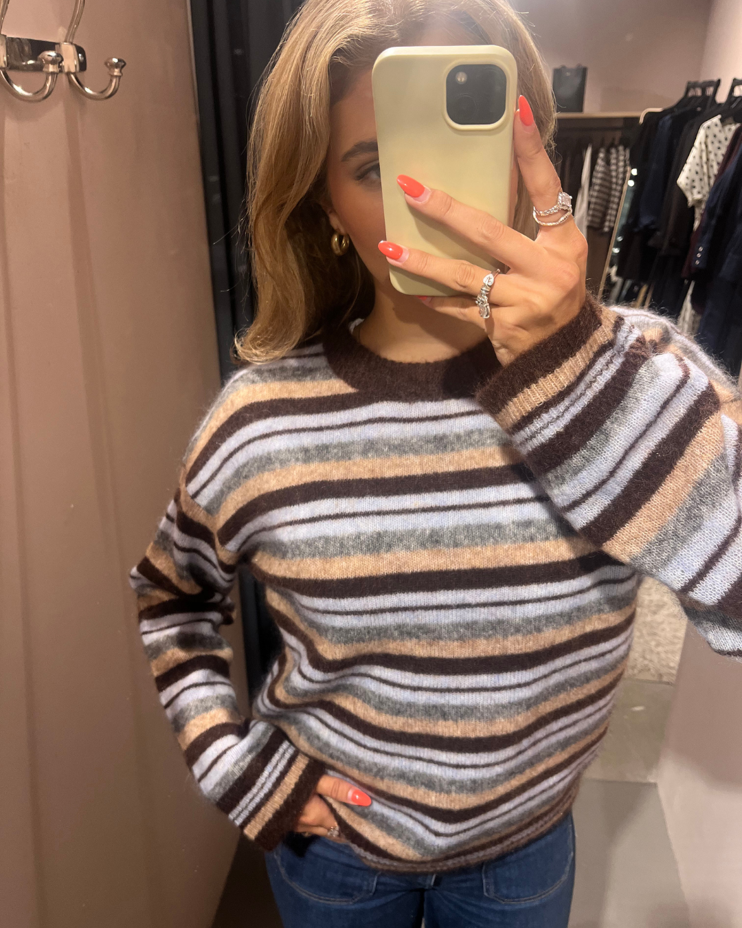 Gillardi-M, Knit