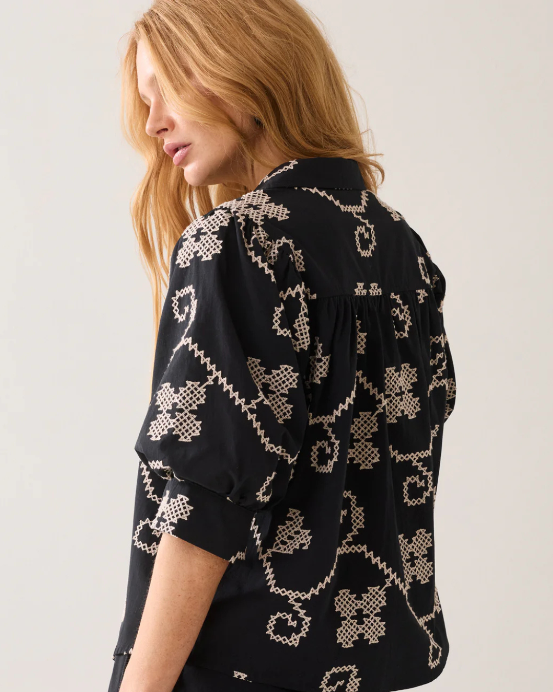 Embroidered blouse with contrast
