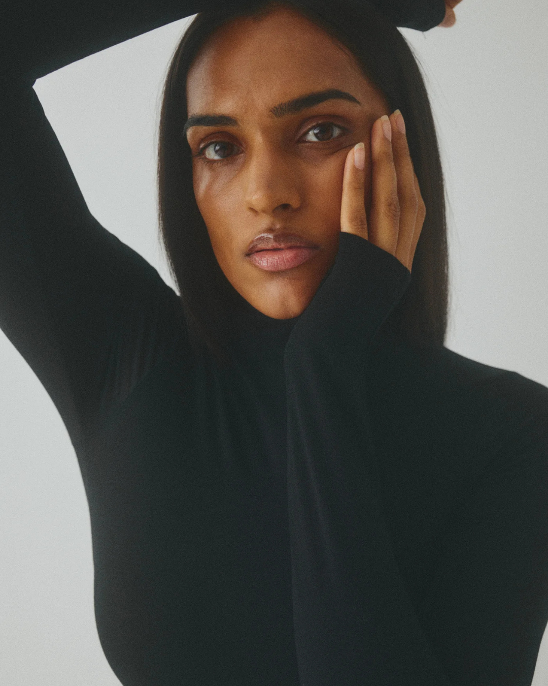 Ina, Basic - Black