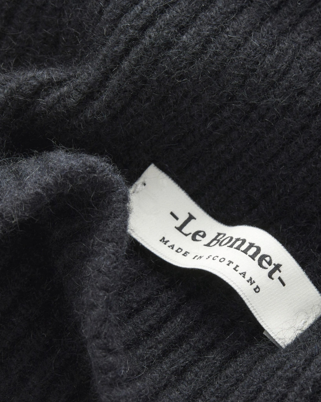 Beanie - Onyx