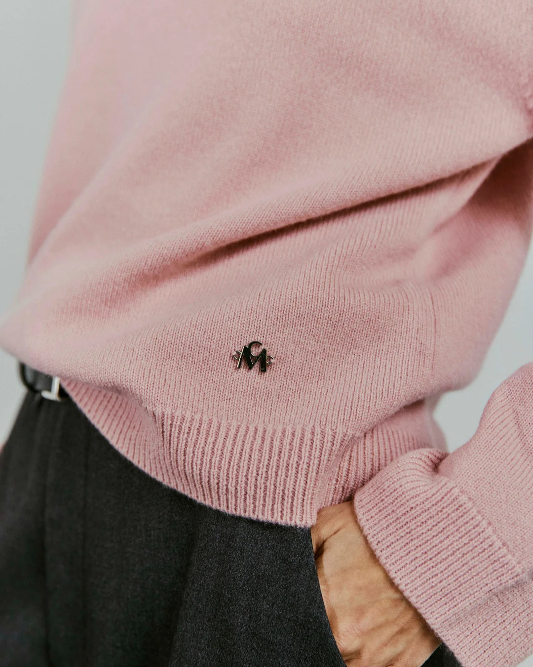CMSienna Pullover V-Neck