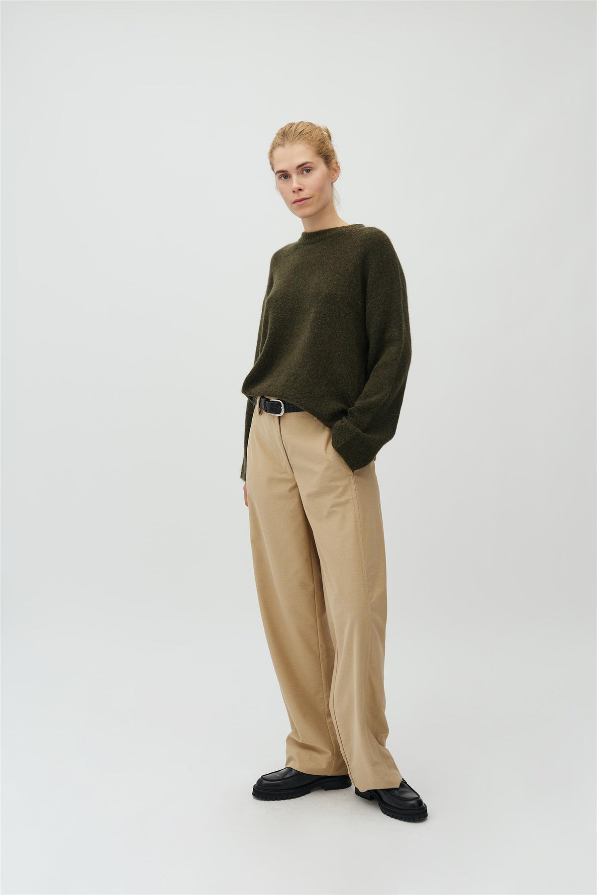 Gillardi-M, Knit