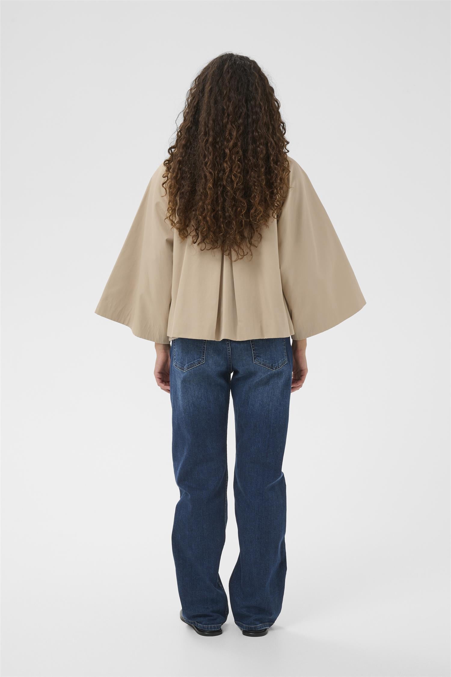 HINONAIW CAPE JACKET