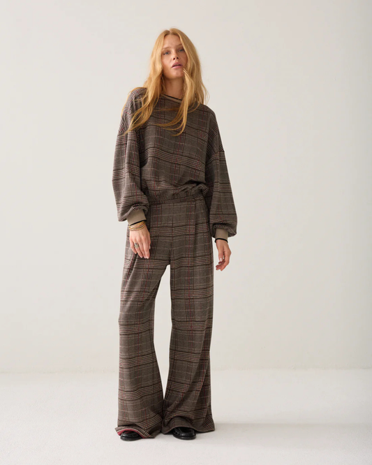 Wide-Leg Trousers in Plaid Jacquard
