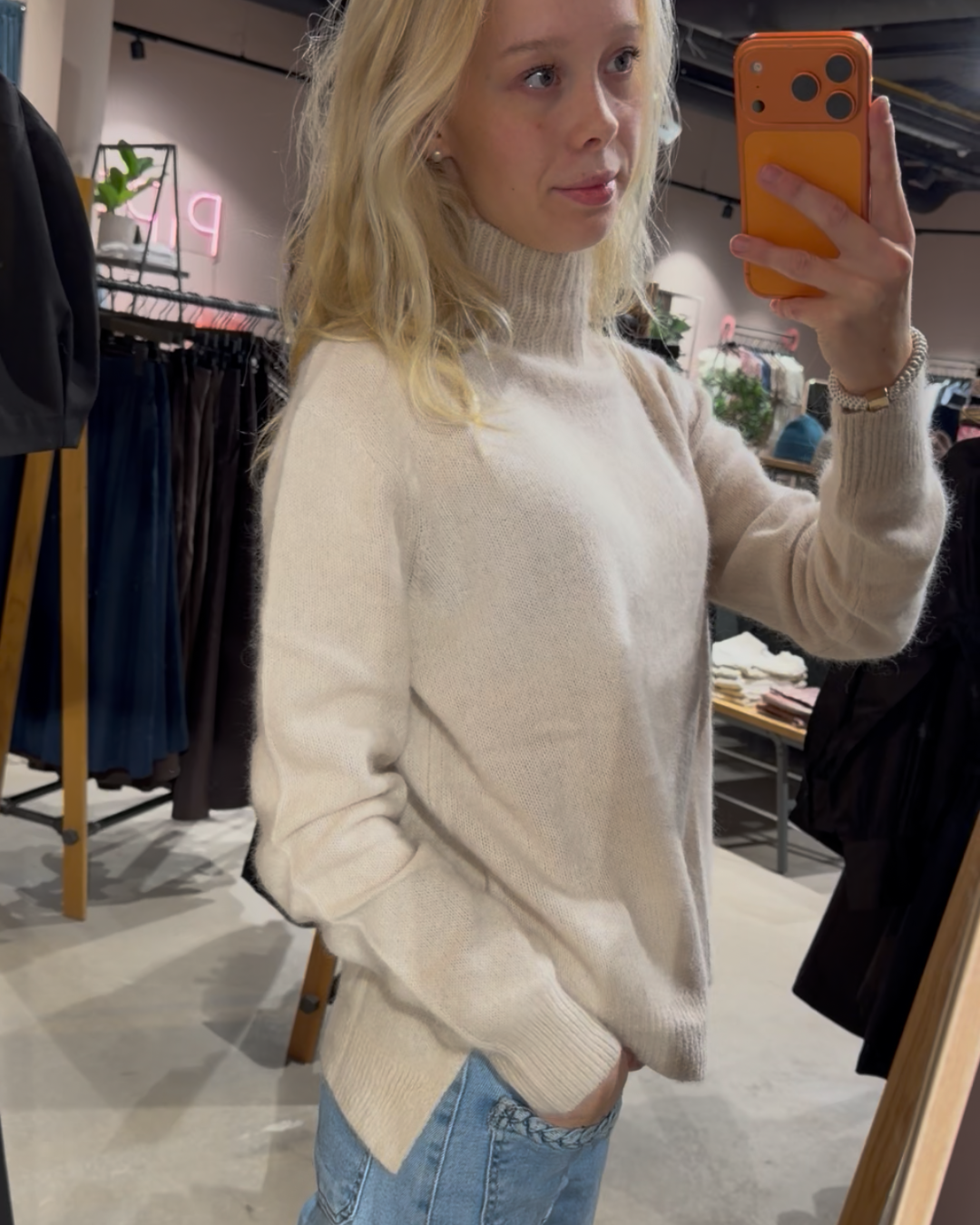 Jade - Oatmeal Beige