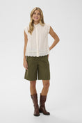 Last inn bilde i gallerivisning, RowynSZ Shirt
