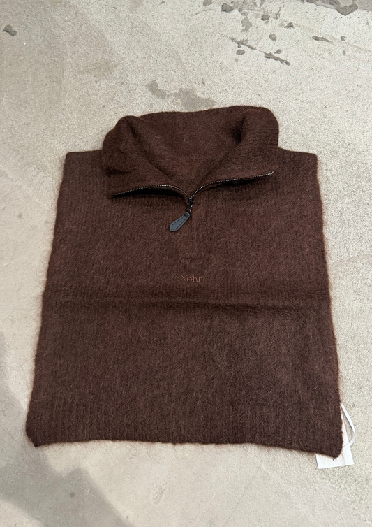Gabriella Zip Neck - Mørk Brun