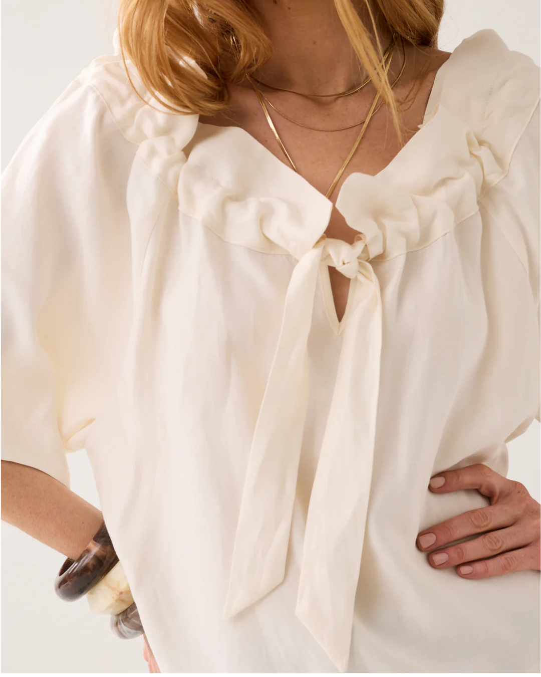 Wear-your-way top in linen blend