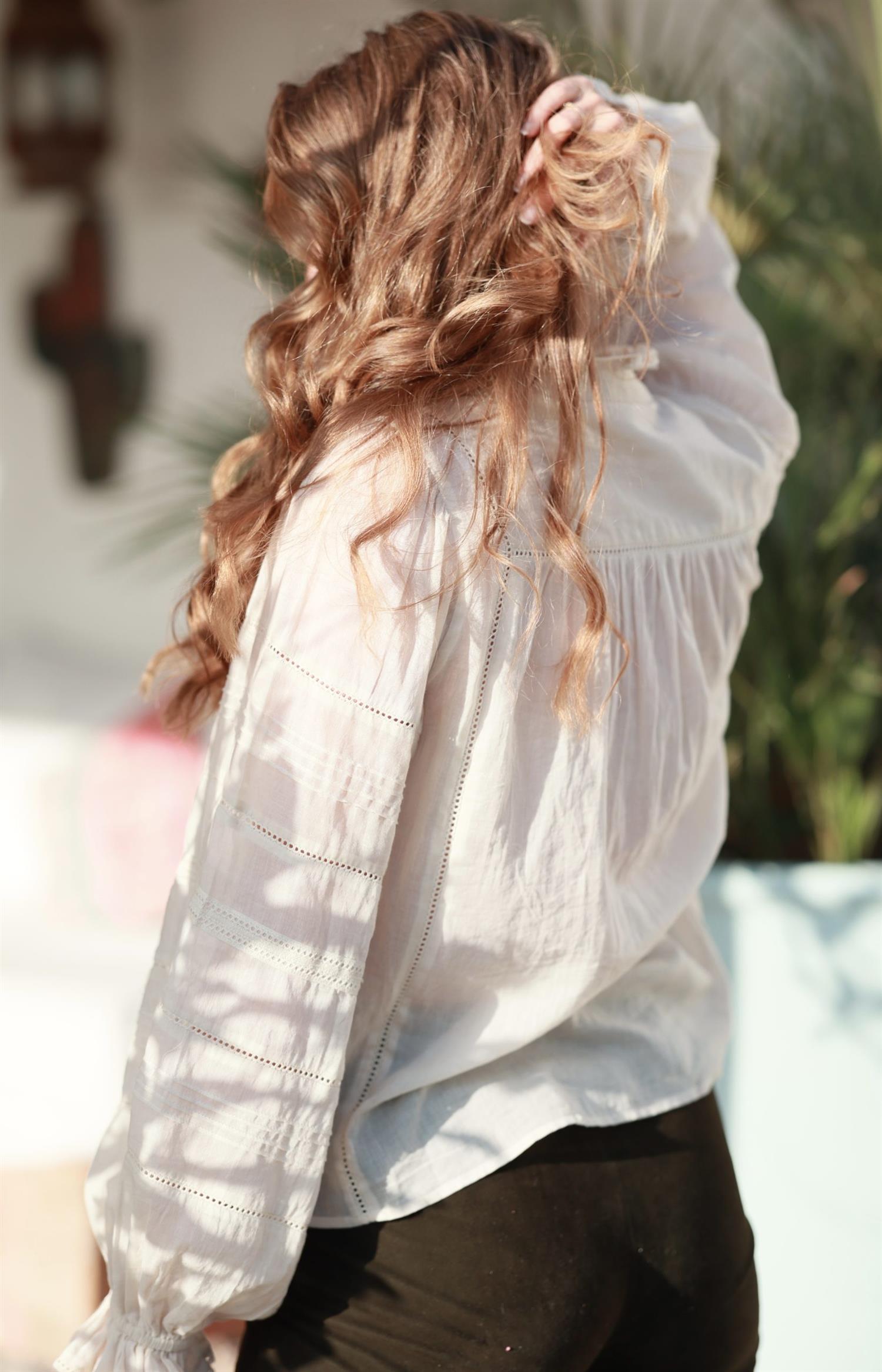 Moonlace Blouse
