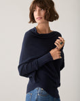 Last inn bilde i gallerivisning, Asymmetric Jumper - Midnight Blue

