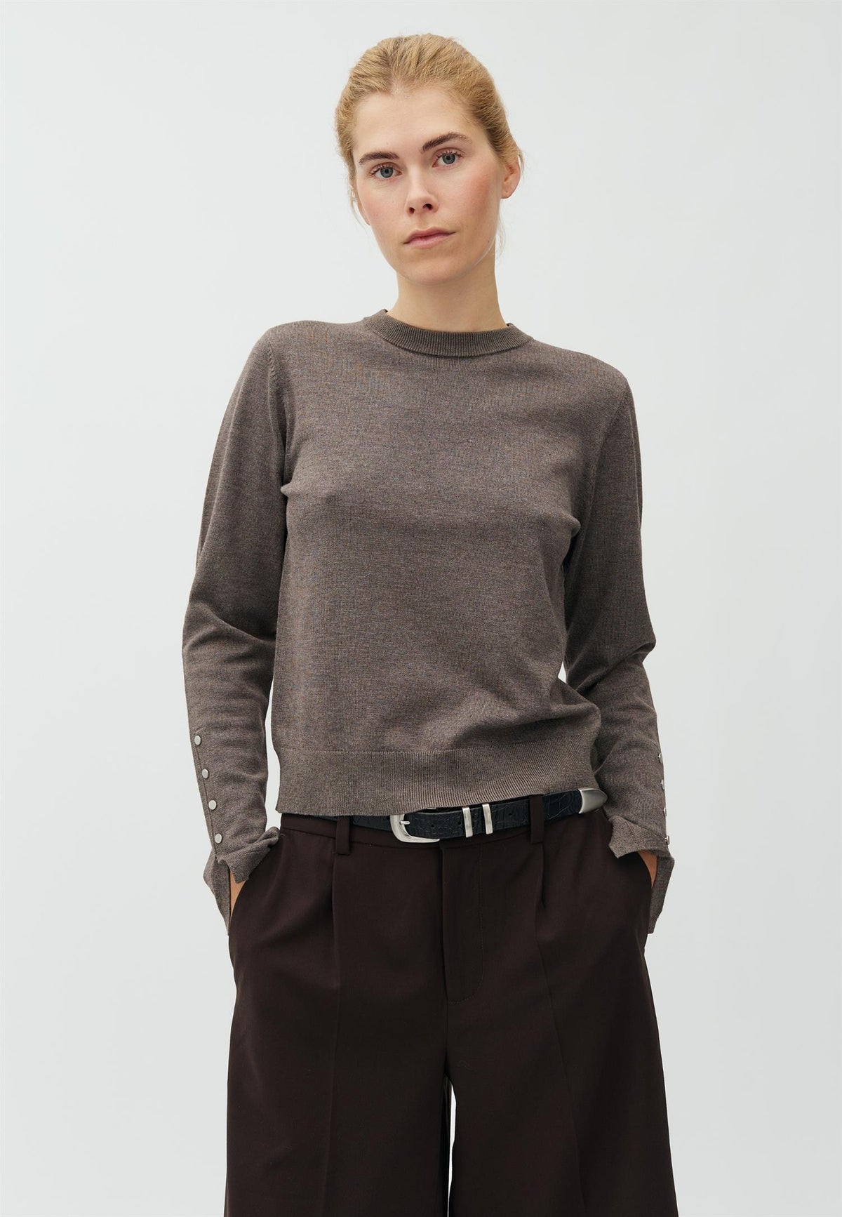 Christir-M, Knit
