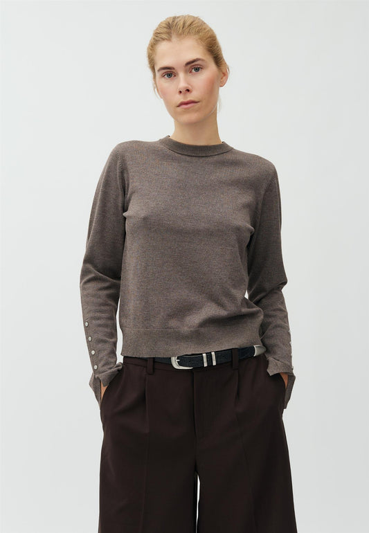 Christir-M, Knit