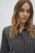 Last inn bilde i gallerivisning, Kaisley-M, Blouse
