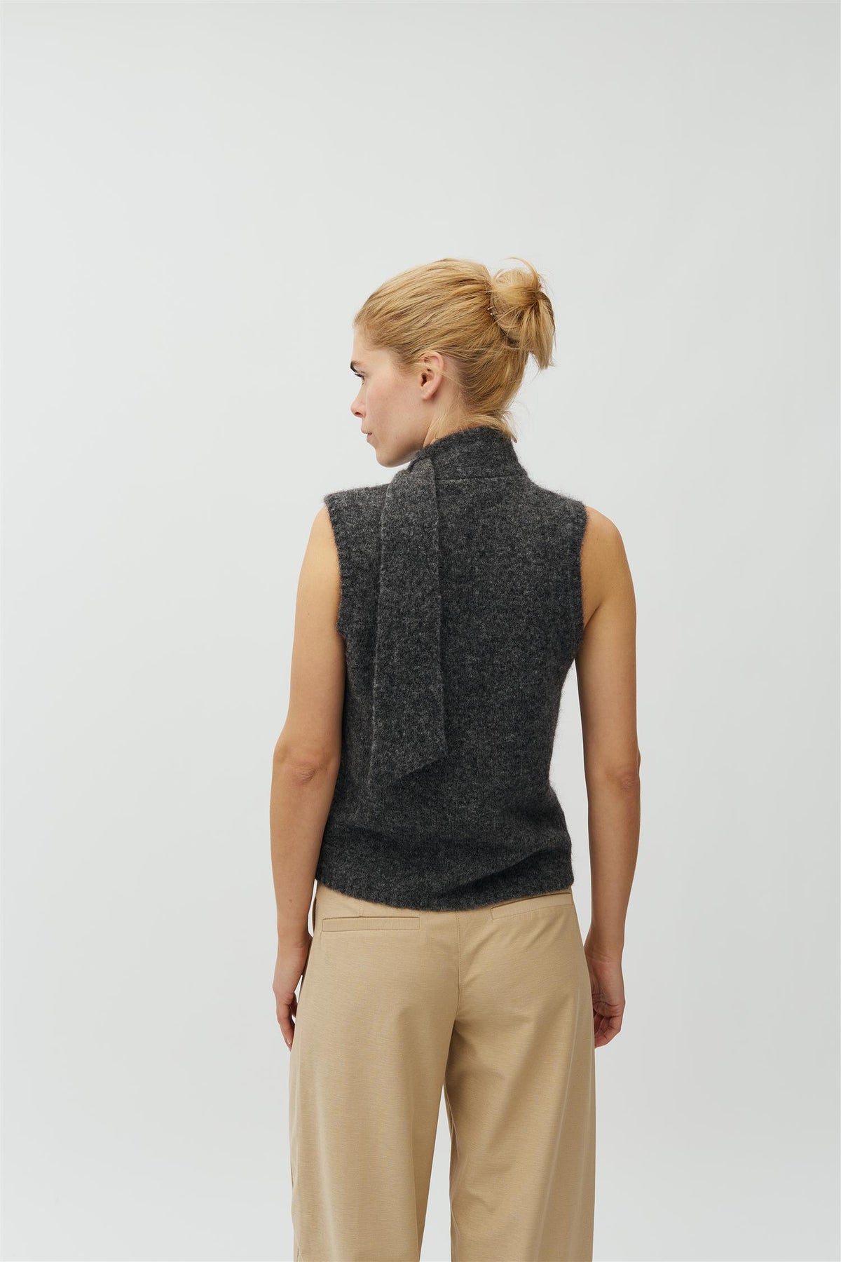 Fine-M, Knit