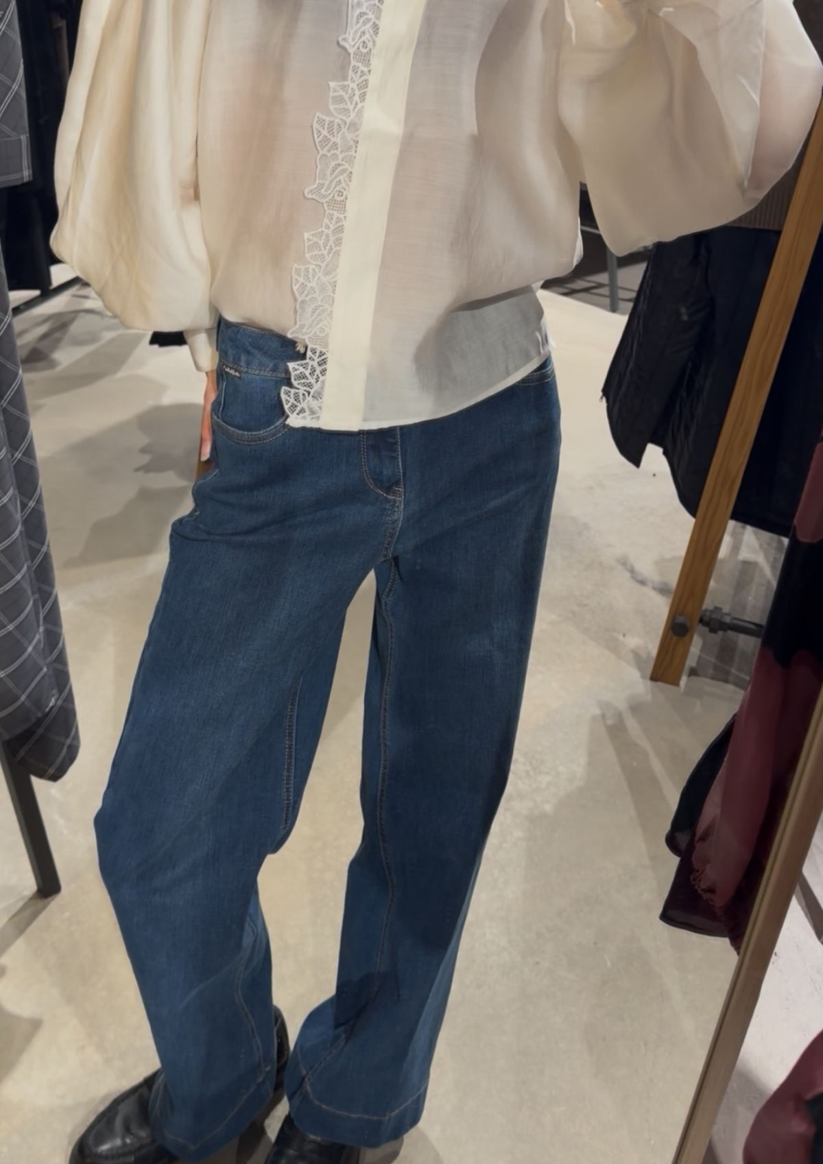 Conny - Dark Blue Used