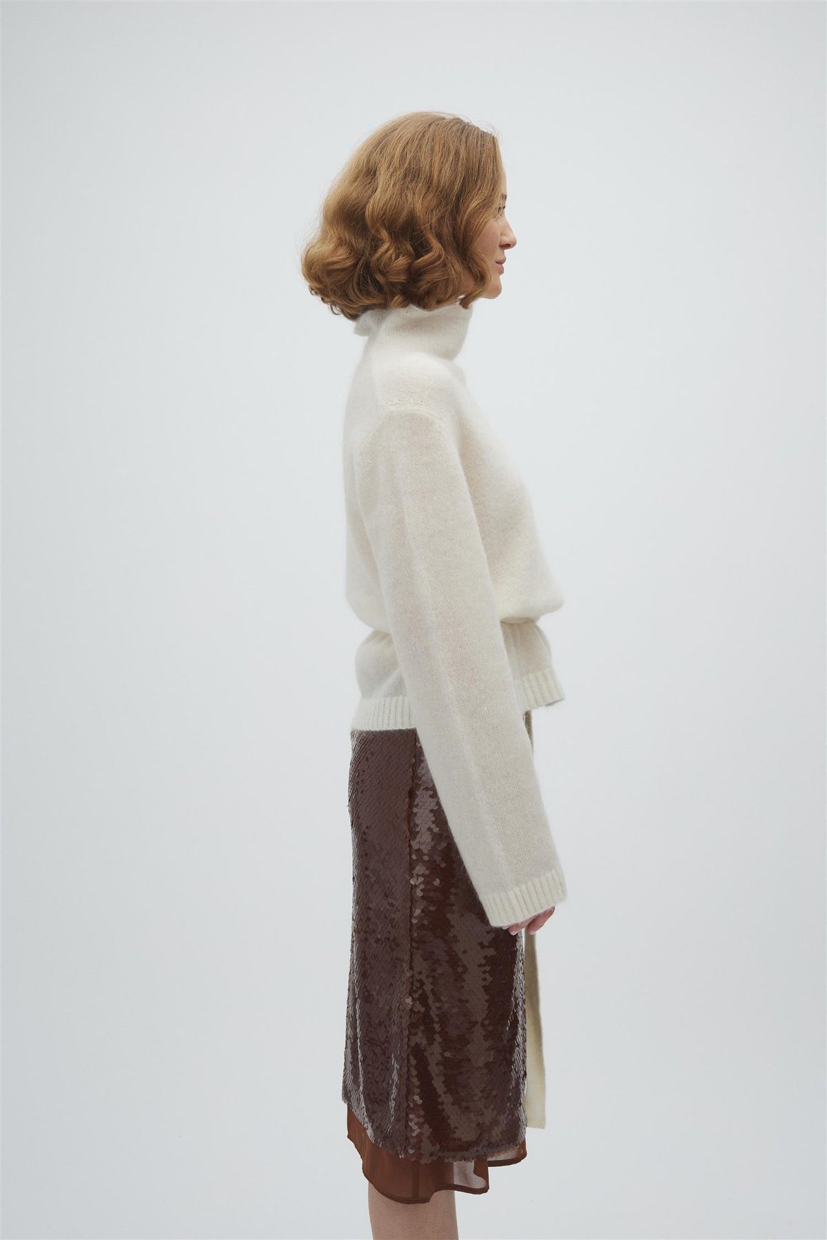 Vivien-M, Knit