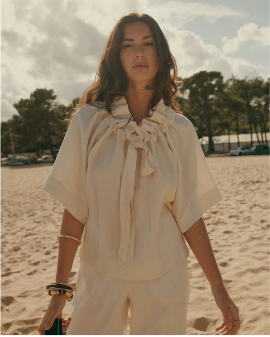 Wear-your-way top in linen blend