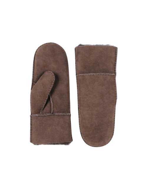 Semskede Saueskinnsvotter