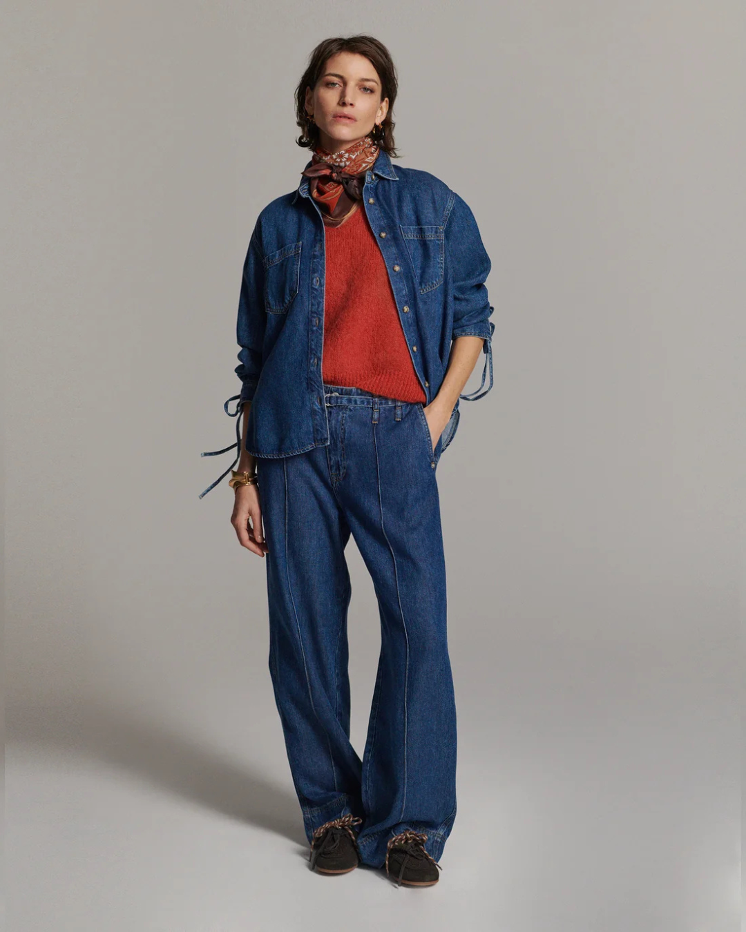 Denim blouse with boyfriend fit