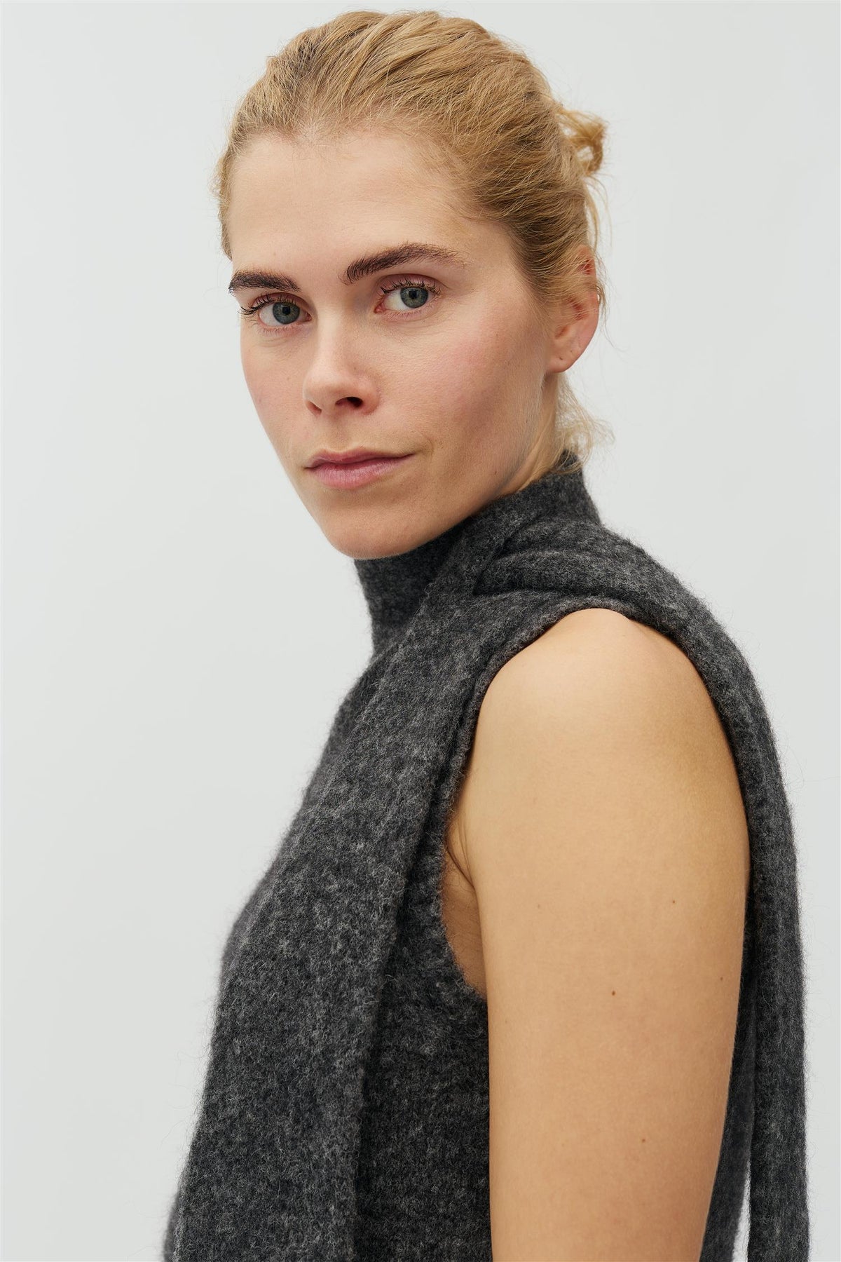 Fine-M, Knit