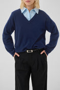 Last inn bilde i gallerivisning, JolaMW Pullover V-Neck
