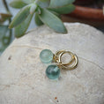 Load image into Gallery viewer, Hoops med glasskule, aqua, G
