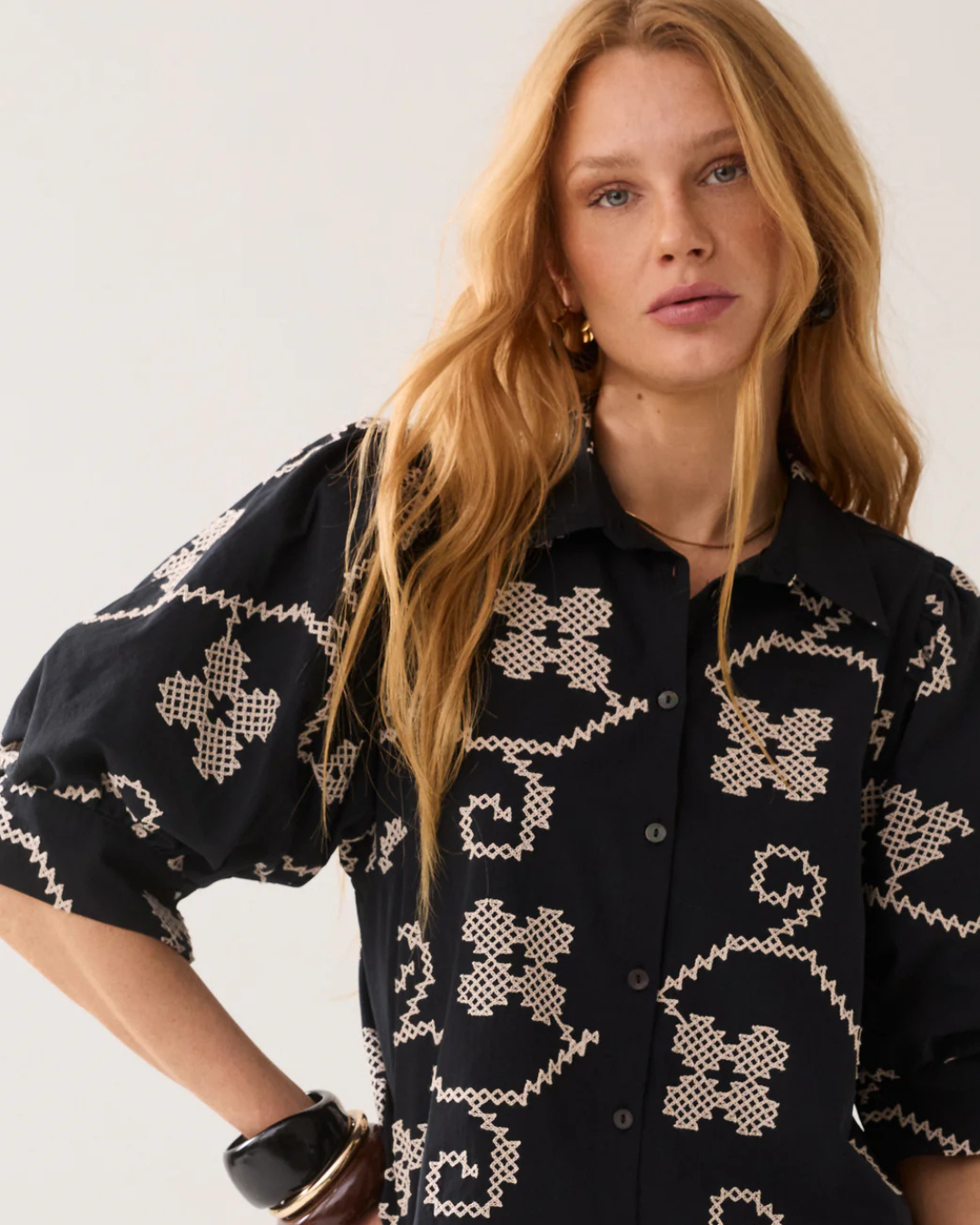 Embroidered blouse with contrast