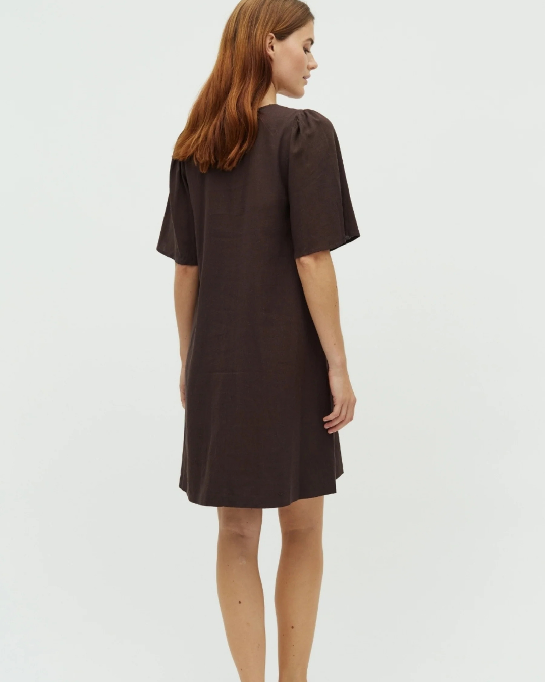 Selara-M, Dress
