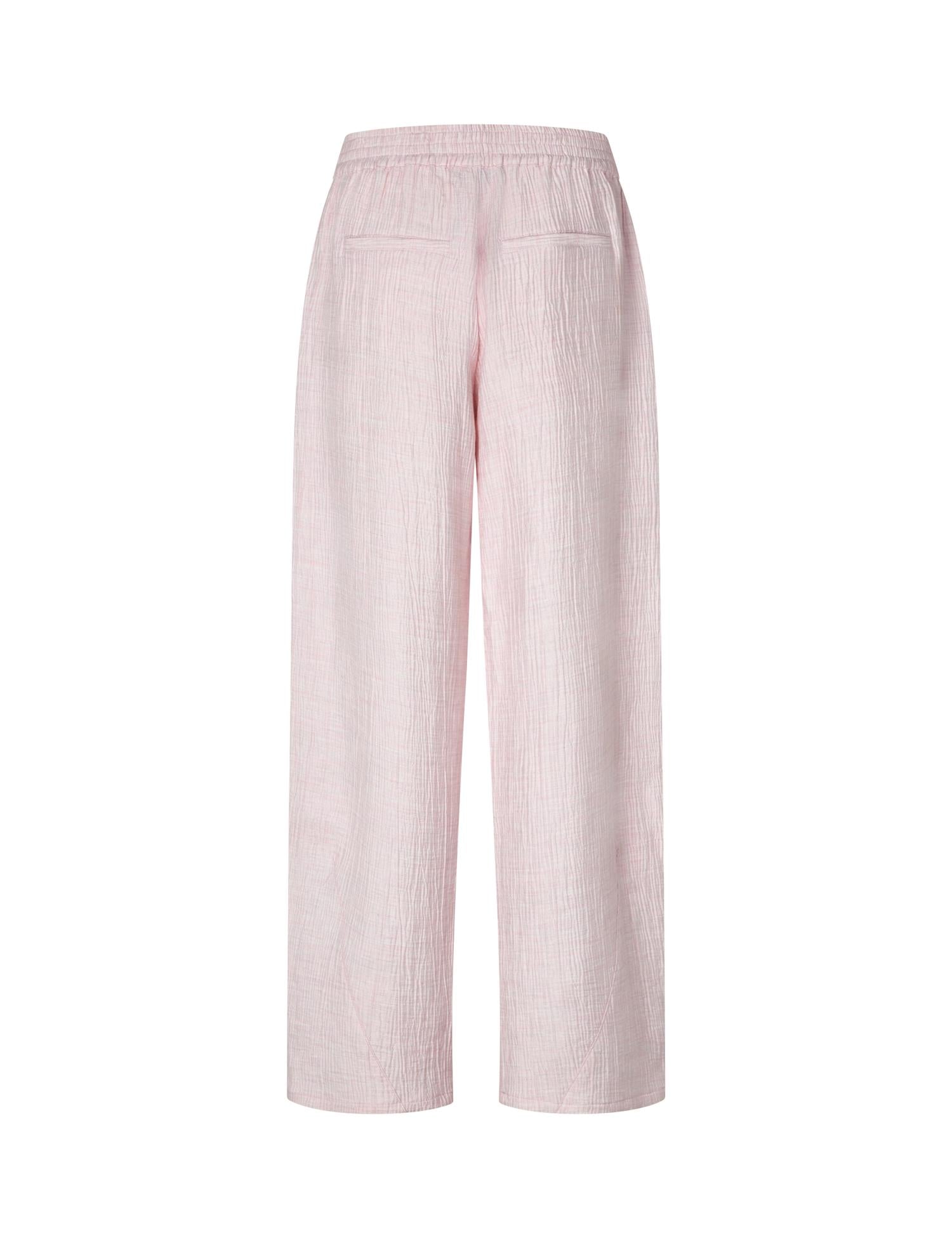 Emryn-M, Pant