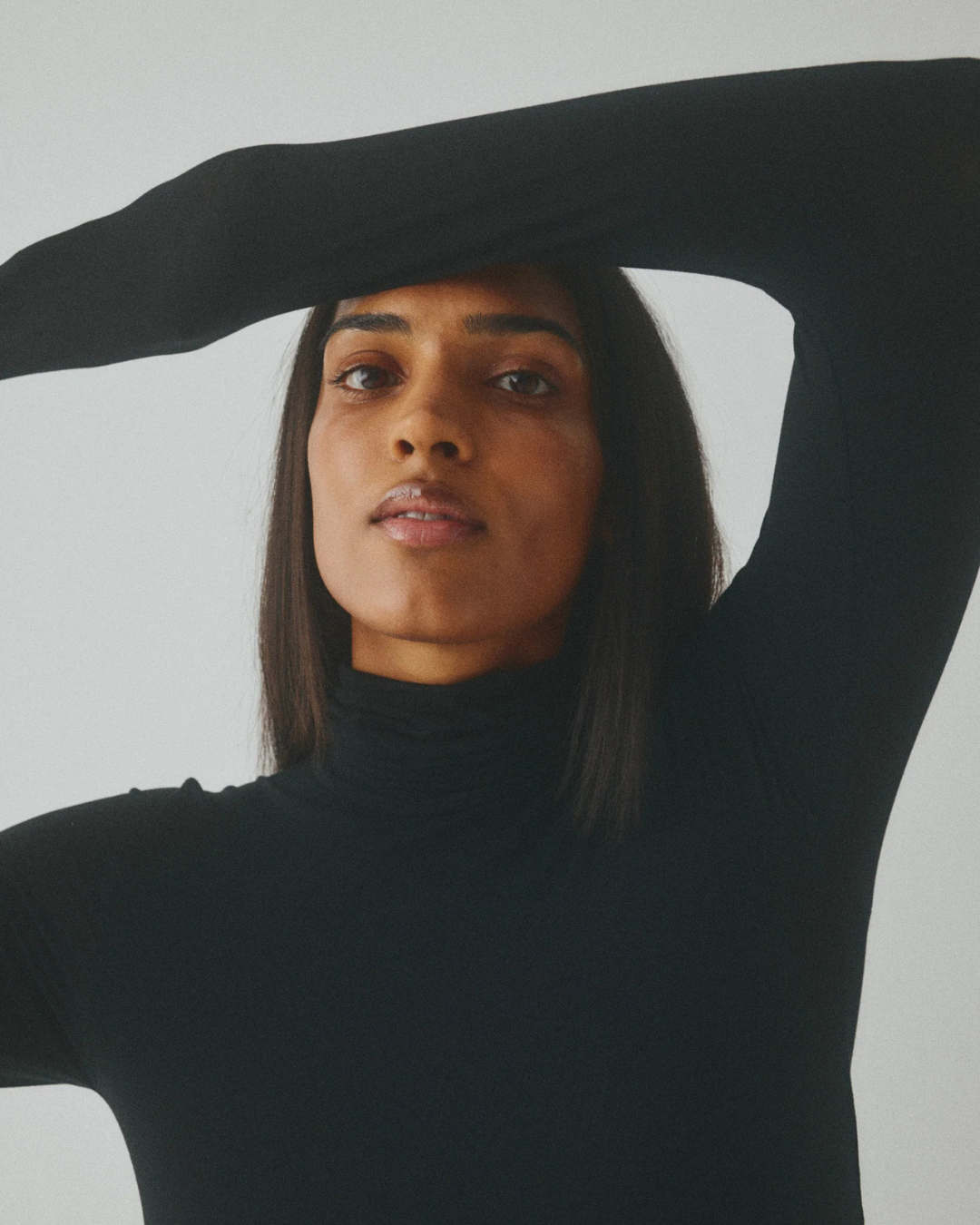 Ina, Basic - Black