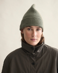 Last inn bilde i gallerivisning, Beanie - Croco
